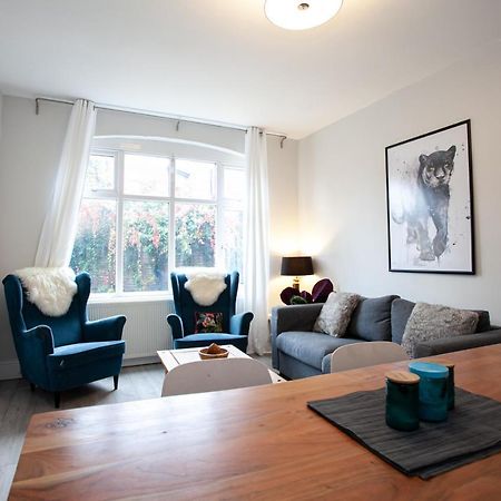 The Safari House - Your Ultimate Relaxation Destination Manchester Exterior photo